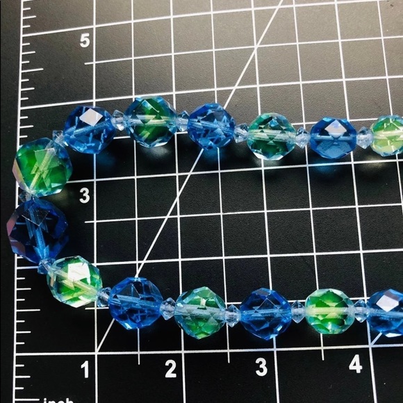 Gorgeous Vintage Ocean Blue Rock Crystal Deco Necklace - Picture 10 of 11